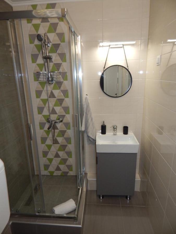 Pisztacia 2020 Apartman Kazincbarcika Exterior foto